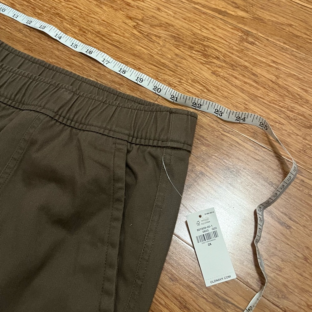 NWT! Old Navy Brown Pull On Elastic Waist Cropped Pants Pockets. Size Women's 3X - Picture 12 of 14